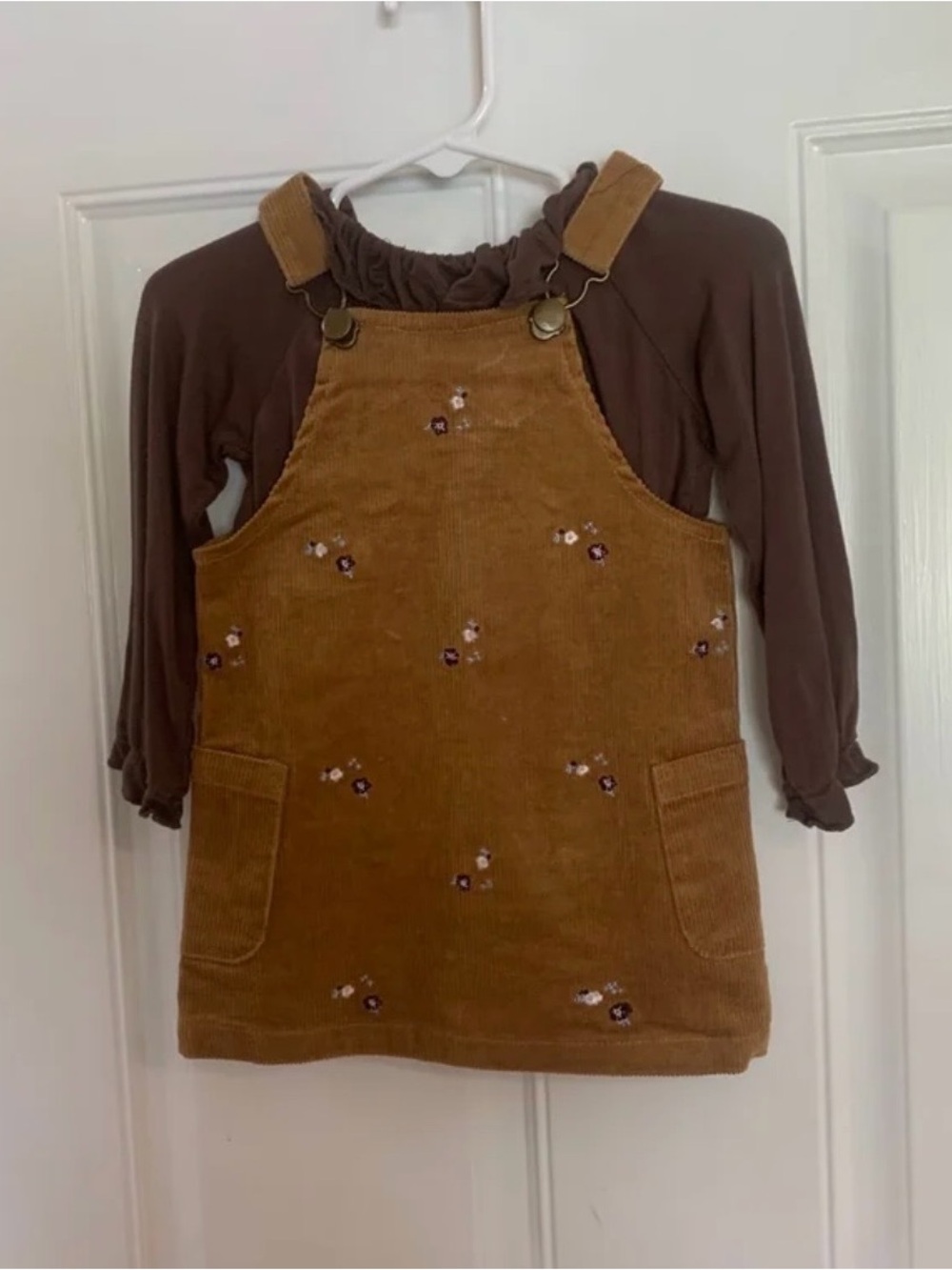 12M Chelsea & Violet Girls tan Corduroy Jumper Overalls Dress Set.  In EUC!
